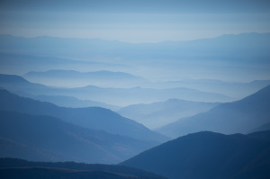 ambiente-cielo-montagne-nuvole