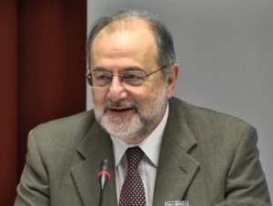 prof-vito-antonio-delvino-irccs-bari