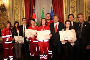 croce-rossa-premiazione-volontari-alfieri-della-repubblica
