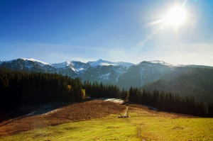 ambiente-panorama-montagna-sole