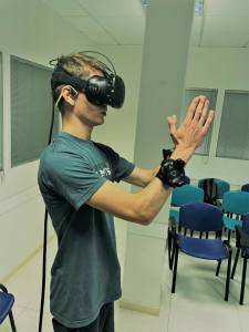 virtual-reality-cpr-training