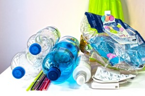 plastica-bottiglie-rifiuti